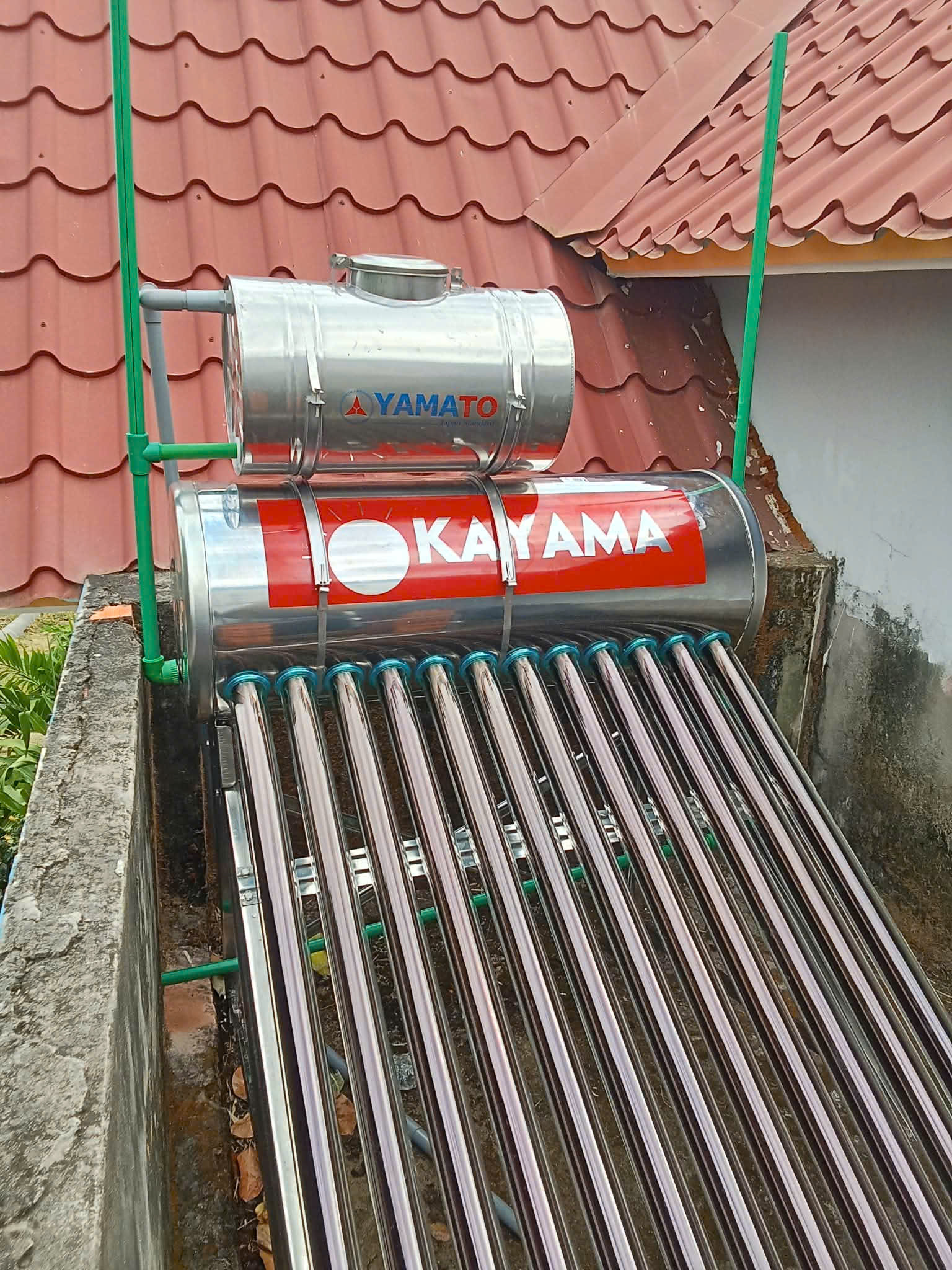 Máy Nước Nóng Năng Lượng Mặt Trời Okayama 130 Lít